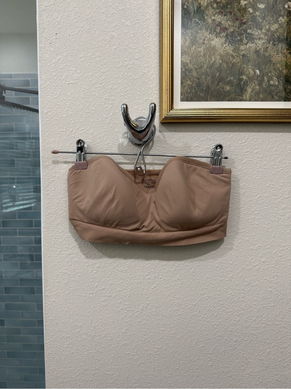 Yummie Seamless Strapless Bandeau Bra in Nude